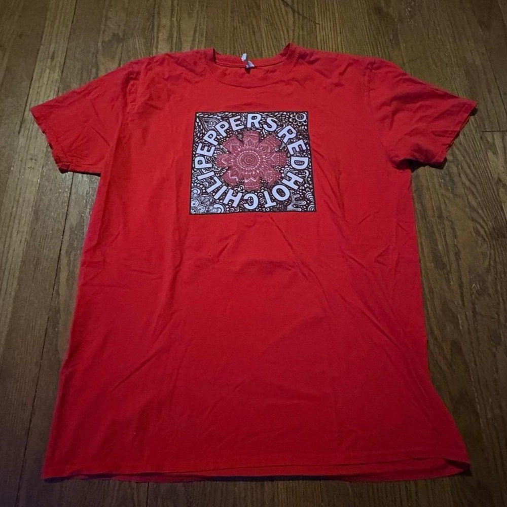 Red Hot Chili Peppers Mandala Graphic T-Shirt‎ XL Red Band Tee Gildan Activewear